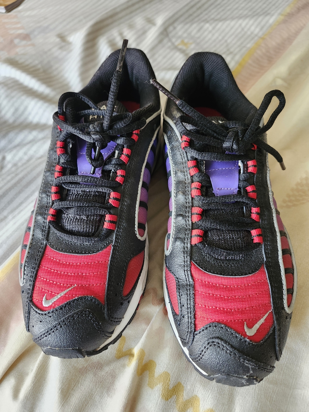 Nike Air Max Women’s Red, Purple & Black Retro Running Sneakers - Picture 2 of 5